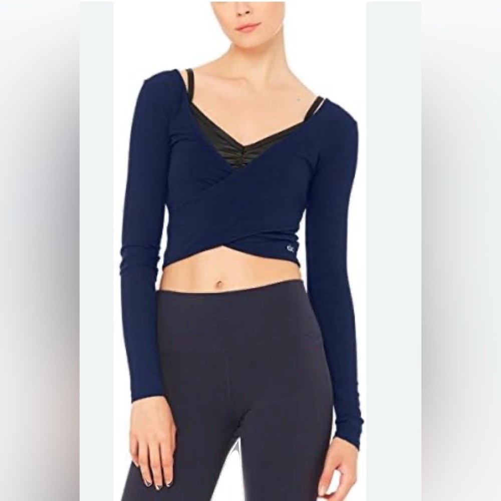 Alo Yoga Amelia Long Sleeve Crop Top. BNWT - Picture 8 of 12